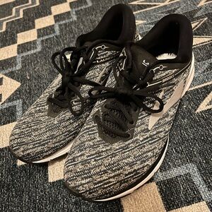 Brooks Black and Gray Running Shoes